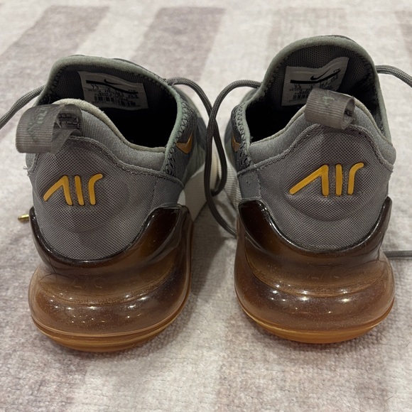 women's air max 270 dark stucco